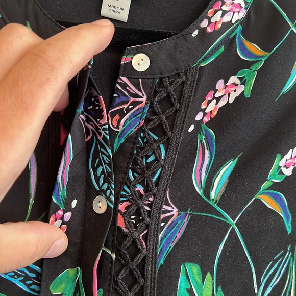 A New Day Blouse - Picture 3 of 7